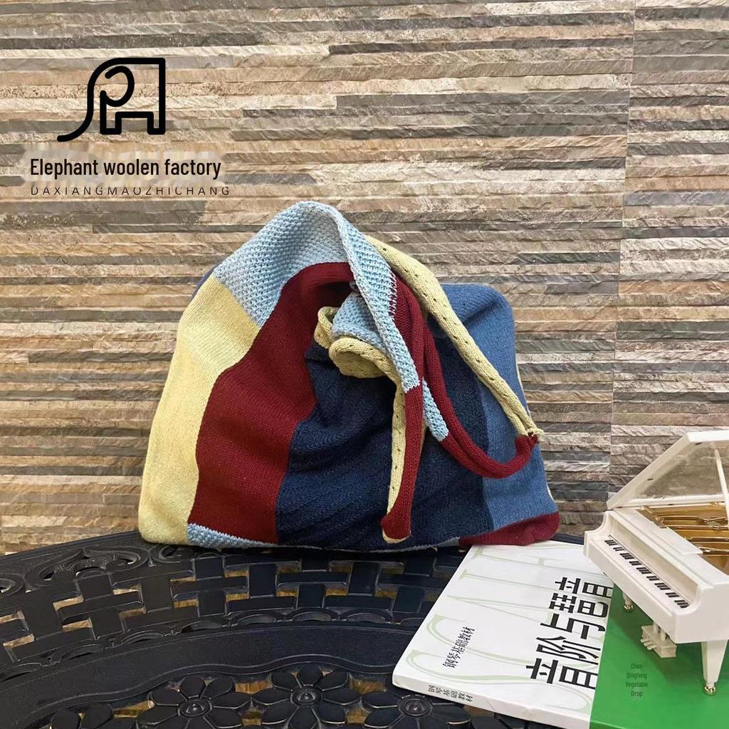 2023 Stylish Retro Knitted Shoulder Bag - Versatile Large Handheld Women's Tote