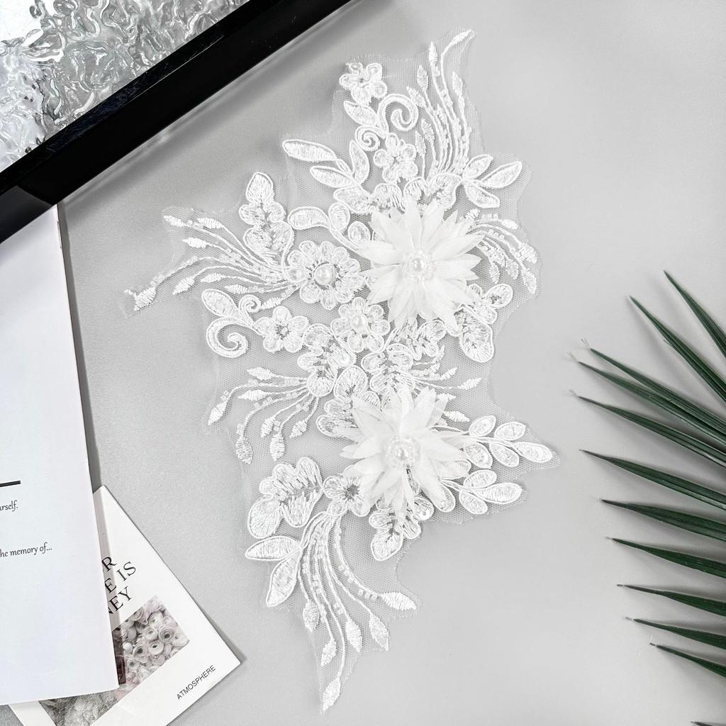 White Strand Bead Embroidery Three-Dimensional Flower Decoration Cloth Sticker Clothing Dress Wedding Bag Accessories Cloth Sticker Accessories