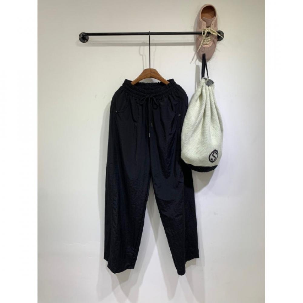 C S In The Room Chida buSrak Stud Cut Wide pantS 3Color