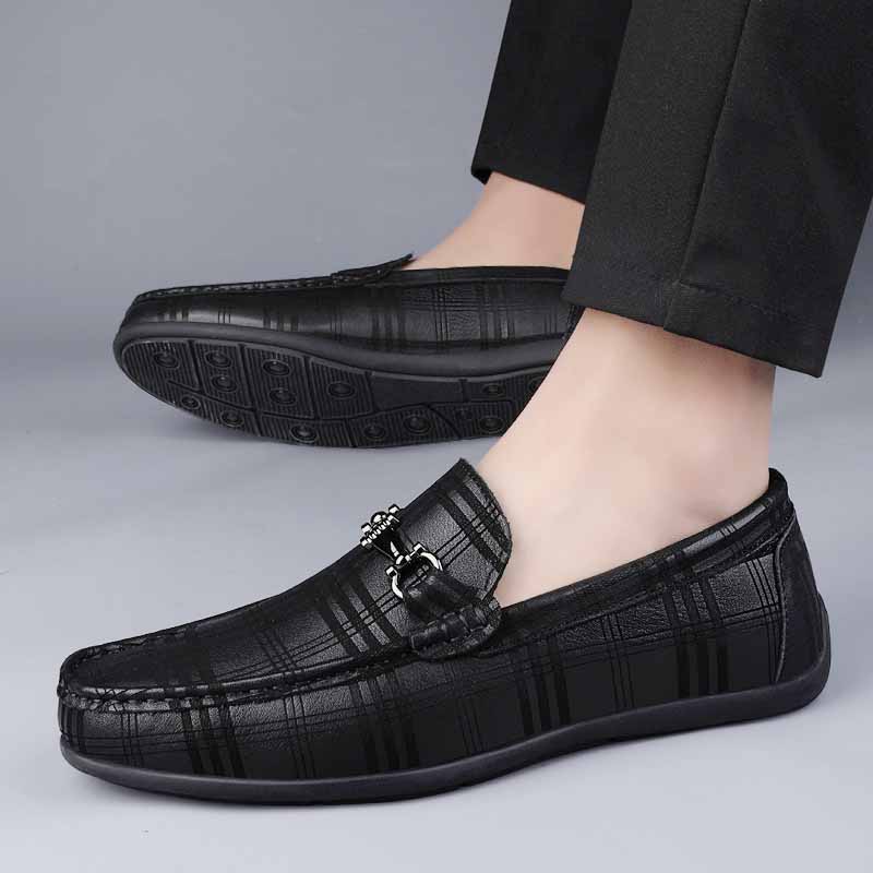 Fashion Men Loafers Real Leather Shoes Fashion Men Boat Shoes Brand Men Casual High Quality Male Flat Wedding Party Formal Leather Shoes