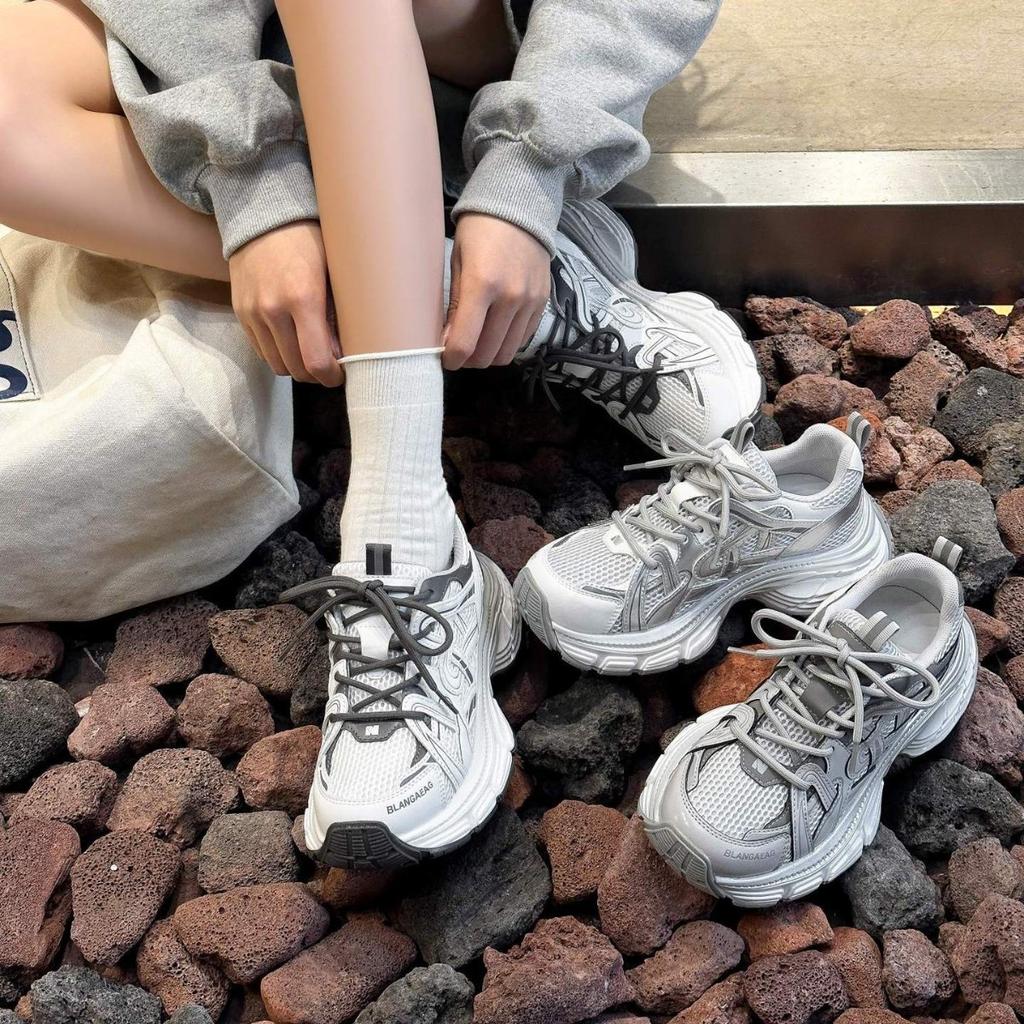 Leather Thick-soled Dad Shoes for Women 2025 New Popular Spring Models Versatile, Lightweight and Soft-soled Breathable Sports and Leisure Shoes