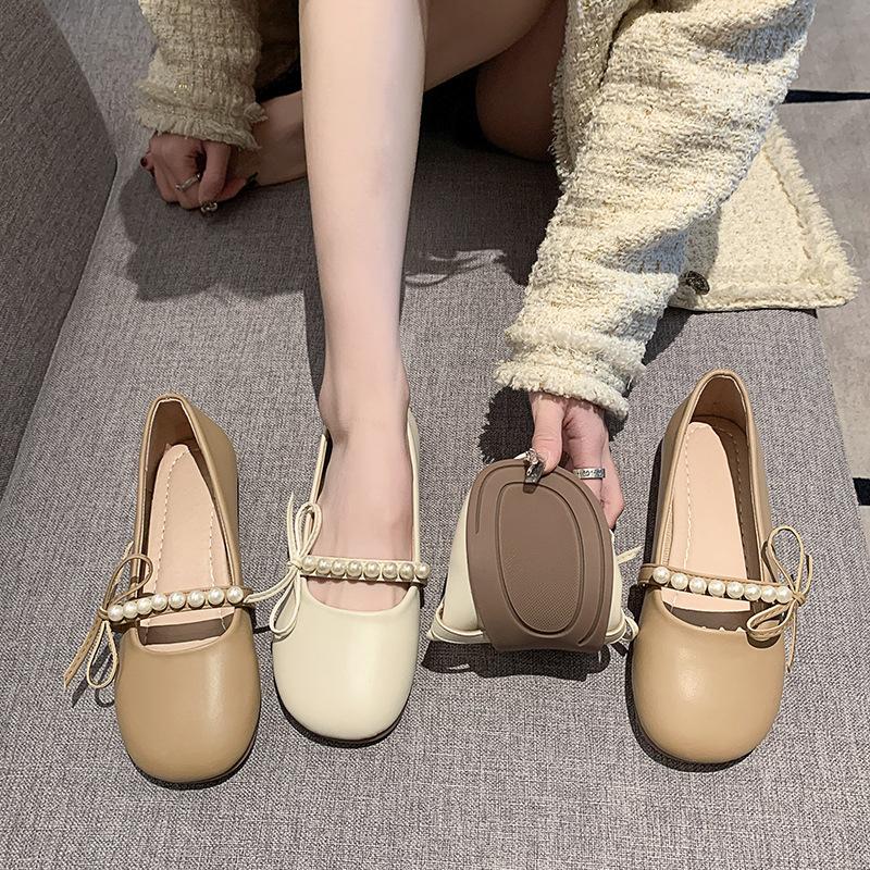 Mary Jane shoes women's spring and autumn 2025 new evening shoes gentle light mouth low heel round head pearl bow single shoes