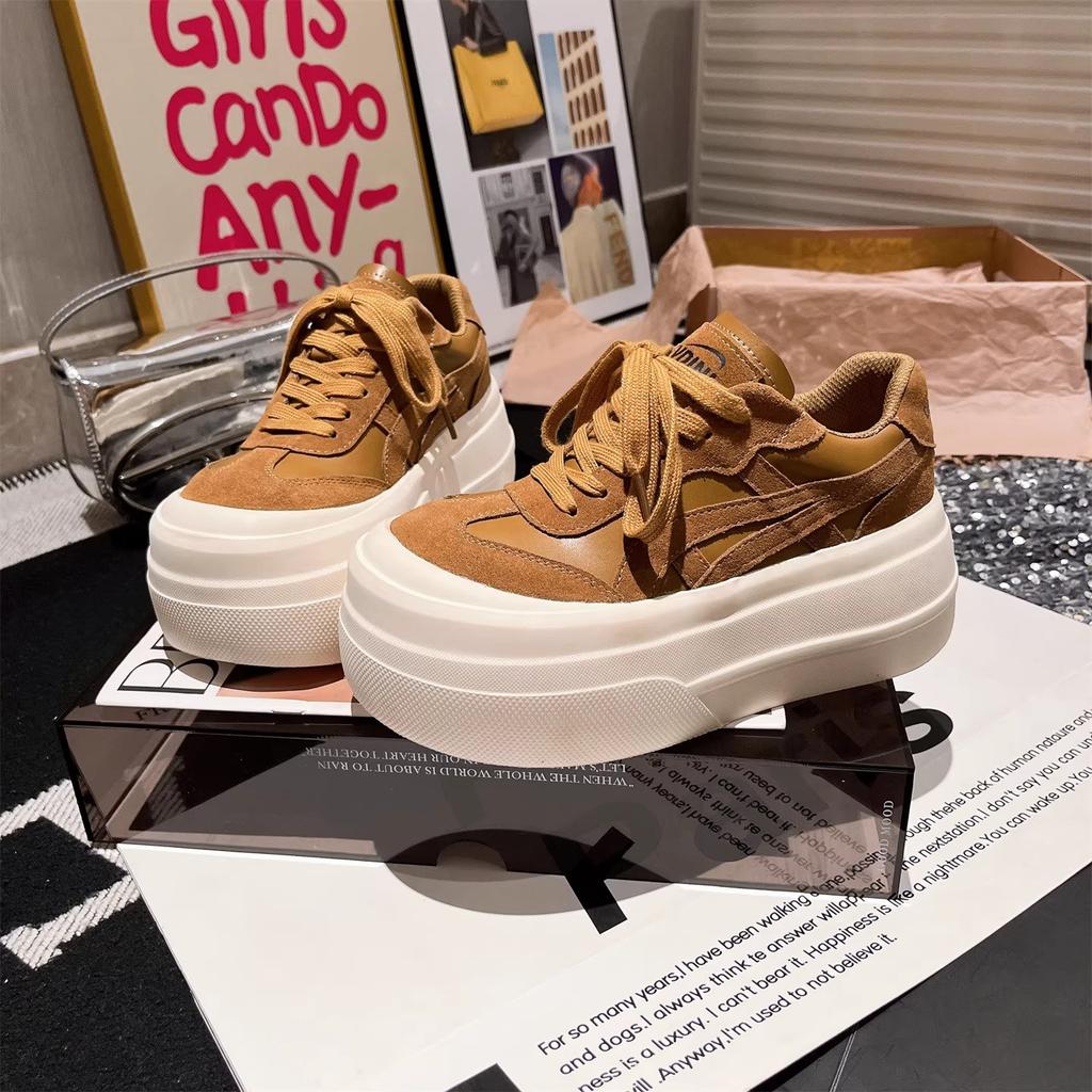 2025 new flip fur leather thick-soled muffin bread shoes big head small height increase casual shoes board shoes women's shoes