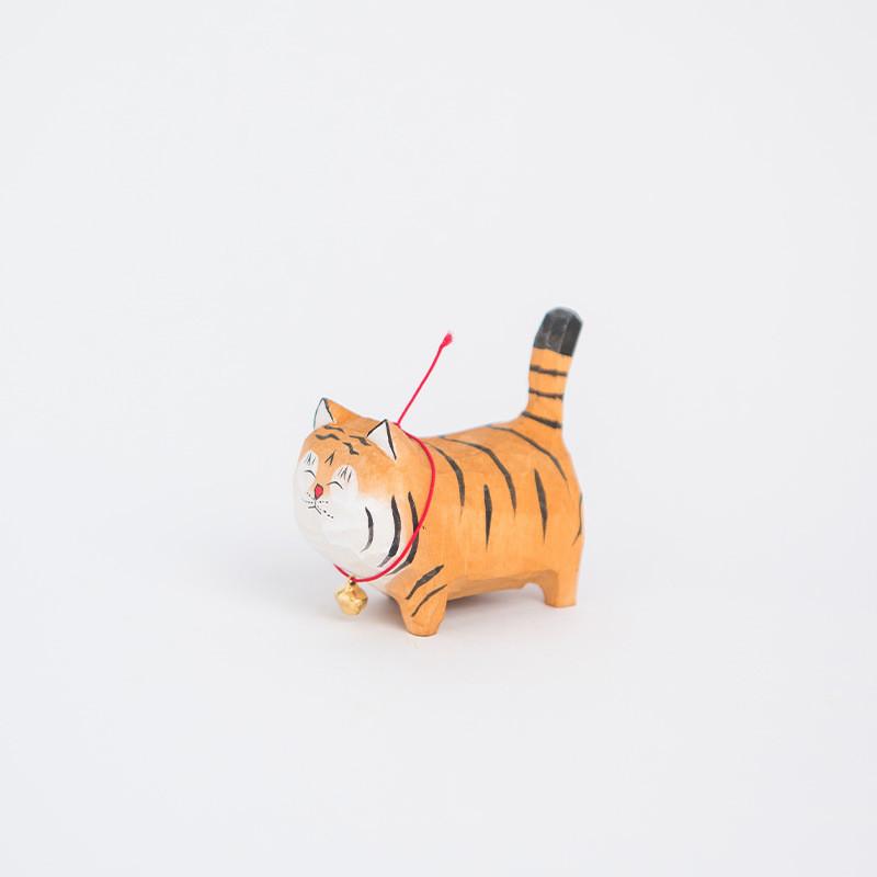 

Wooden Cat Handcrafted Carving Modern Art Desktop Decor For Gift Giving жовтий