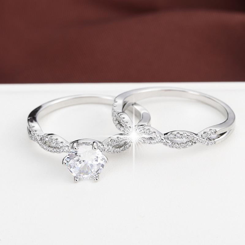 Zirconia Knotted Twist Ring Set: Exquisite Two-Piece Jewelry for Women