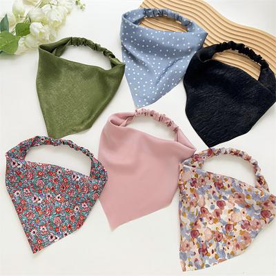 Lace Fabric Headscarf Hair Accessory for Women - Elastic Band for Tying Hair, Triangular Scarf, Versatile Headwear