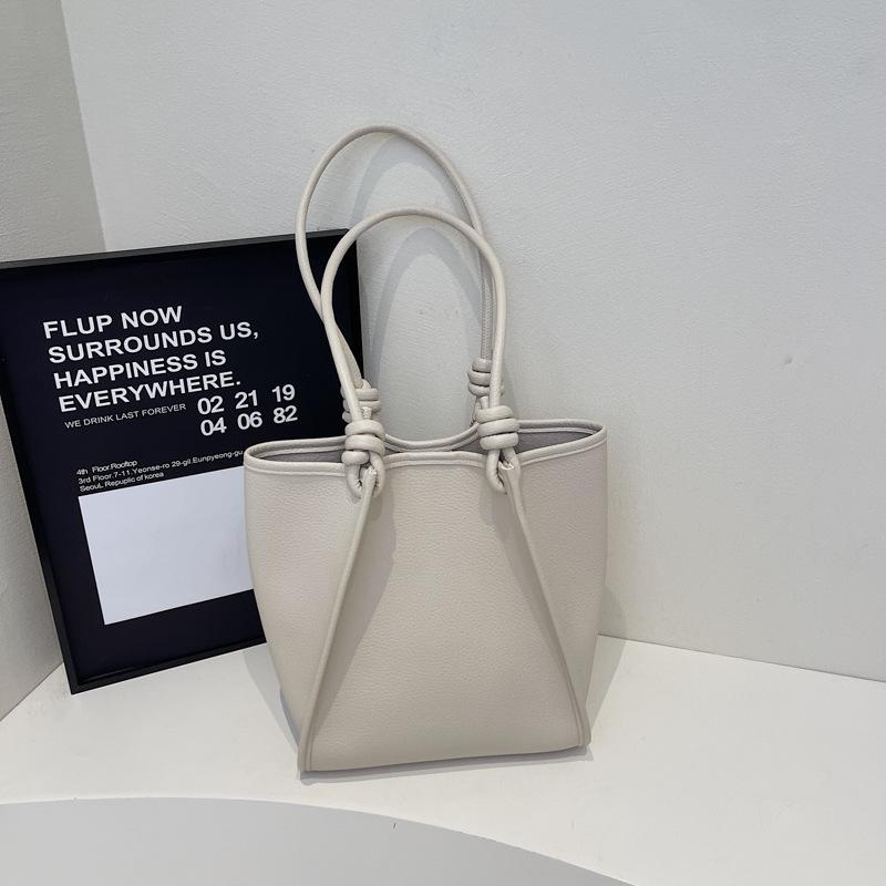 

Simple style trend shoulder bag women s 2025 new spring and summer Mori temperament casual fashion child and mother bucket bag 33*14*29