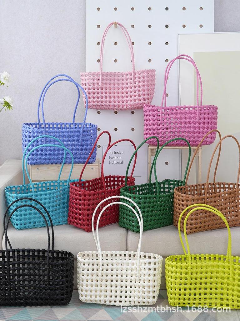 2025 Letní dámská velká ručně pletená plážová taška přes rameno