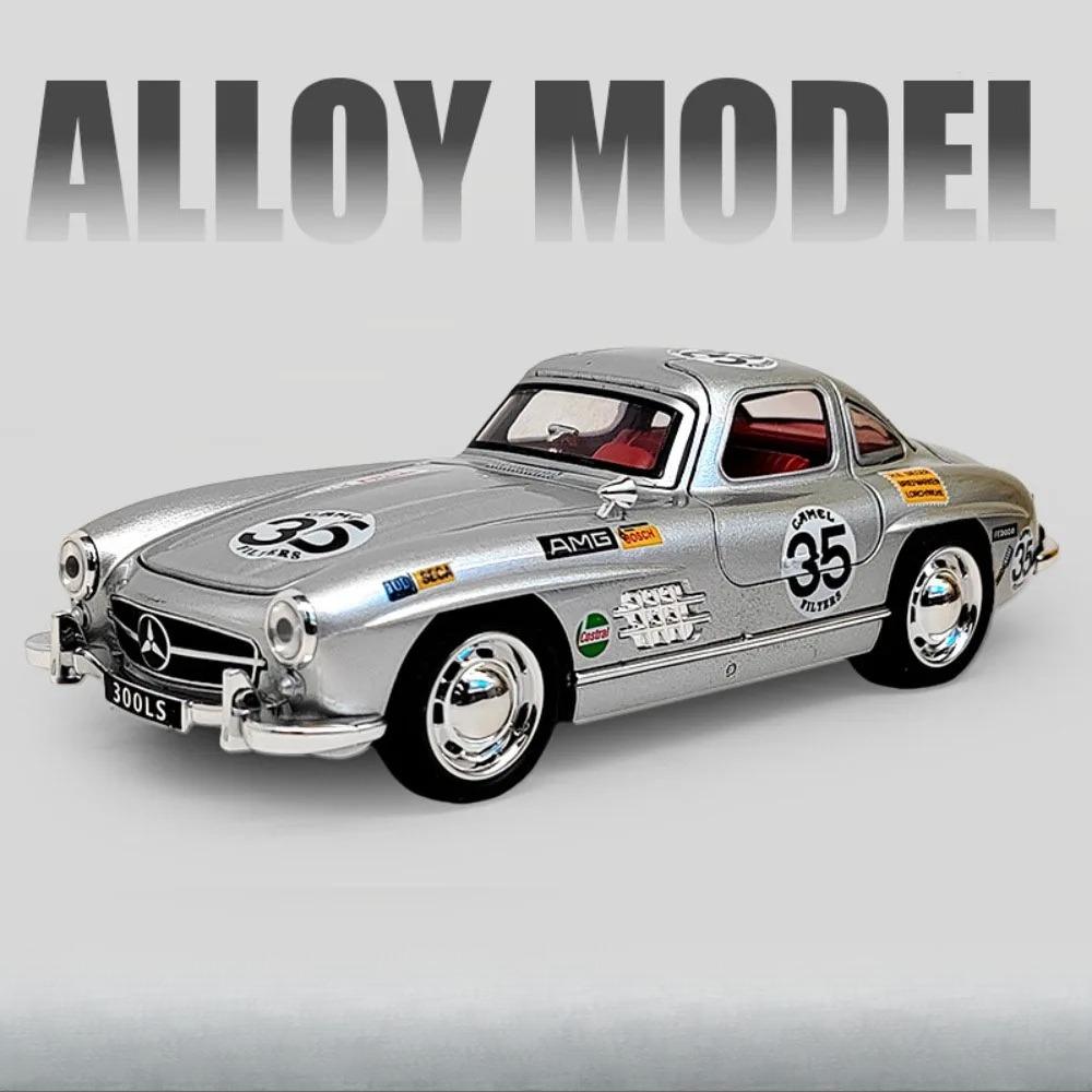 1:32 Scale 300SL Vintage Car Toy Models Alloy Diecast Sound Light Doors Opened Pull Back Rubber Tires for Kids Birthday Gifts