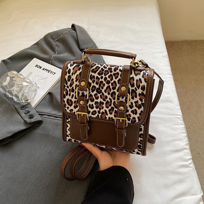 

Женский модный рюкзак с леопардовым принтом Осень 2025 - Универсальный новый дизайн 20*8*19