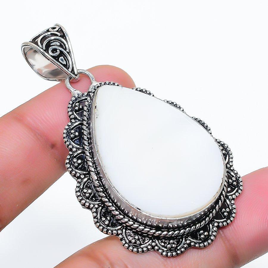Natural Mother Of Pearl Gemastone 925 Sterling Silver Jewelry Pendant 2.17 AP-14407