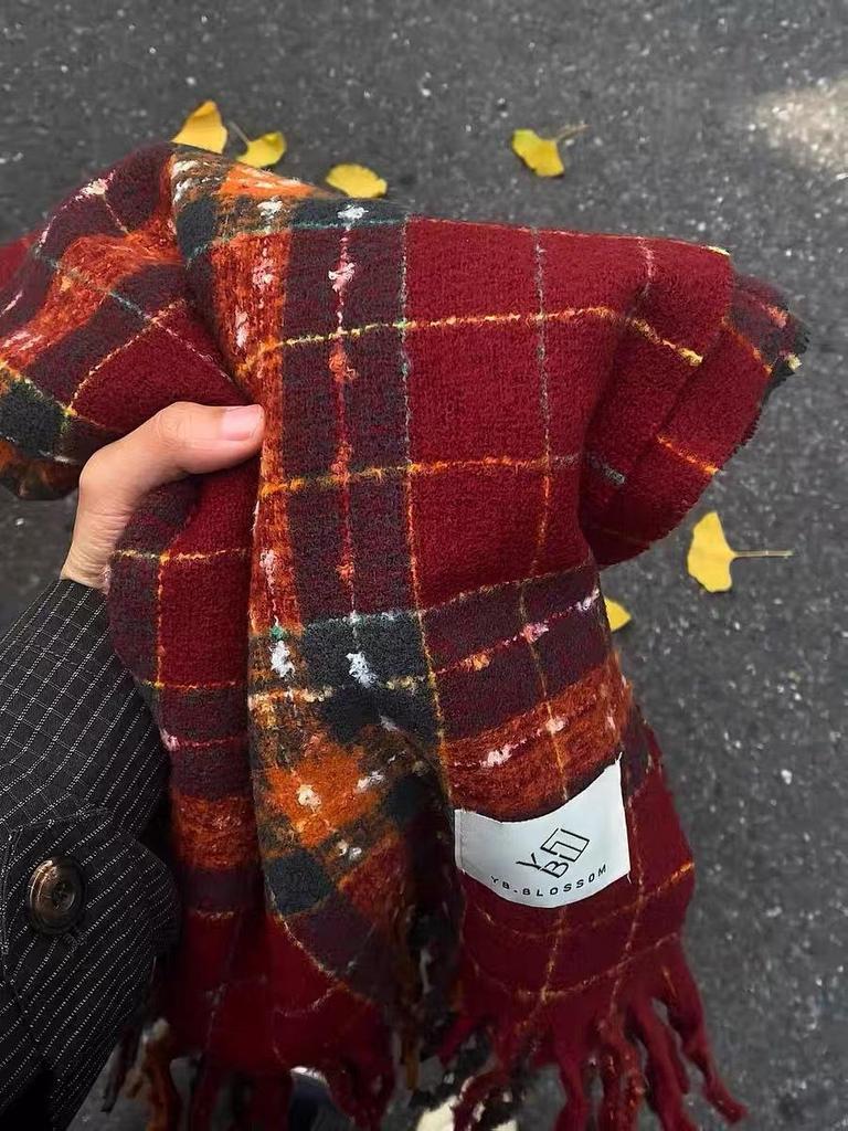 Red Plaid Scarf - Warm & Versatile Winter Gift for Women and Couples