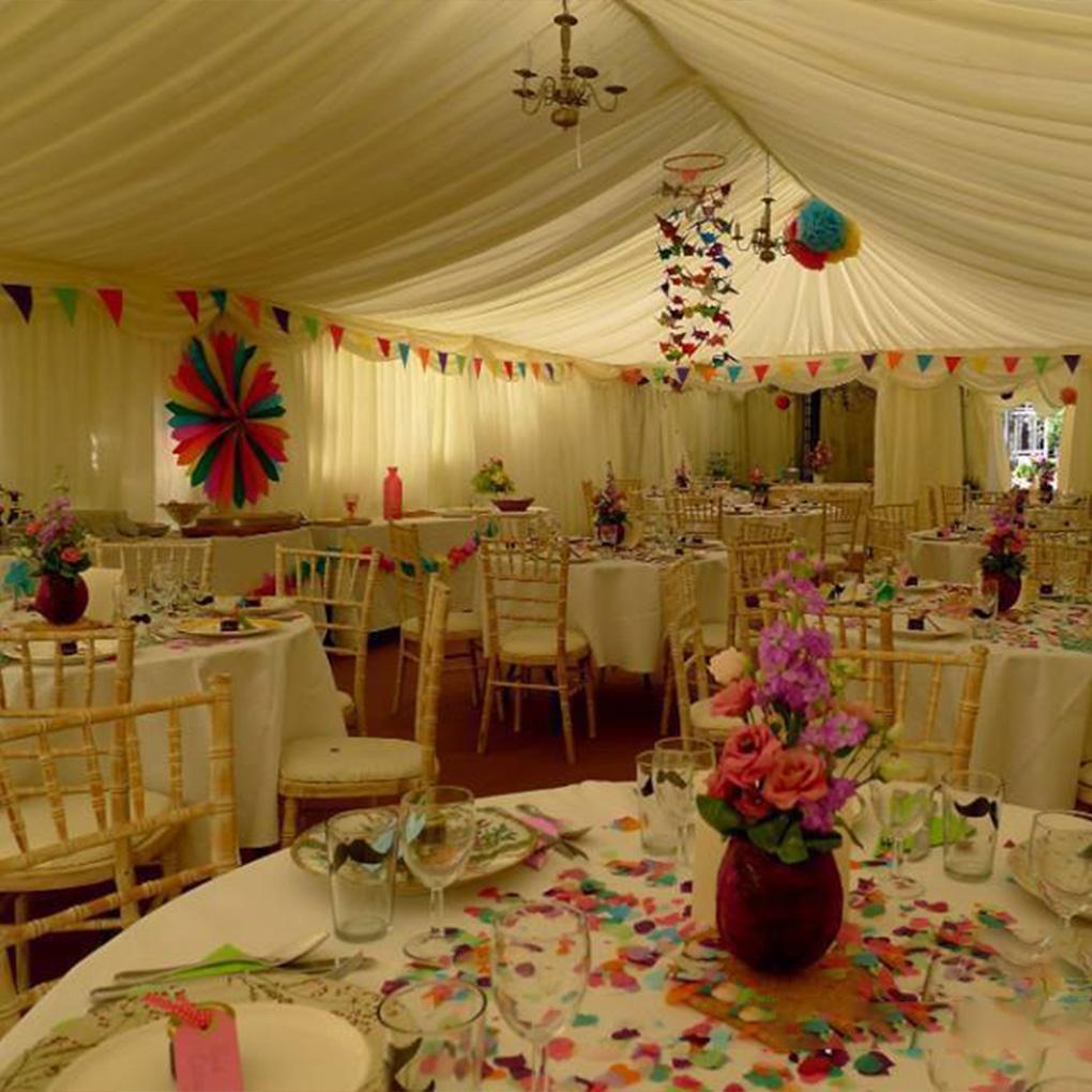 Paper Scraps Mini Heart Shape Plastic Material Confetti Good Luster Scramble Assortment Shape Resistant for Party Decoration