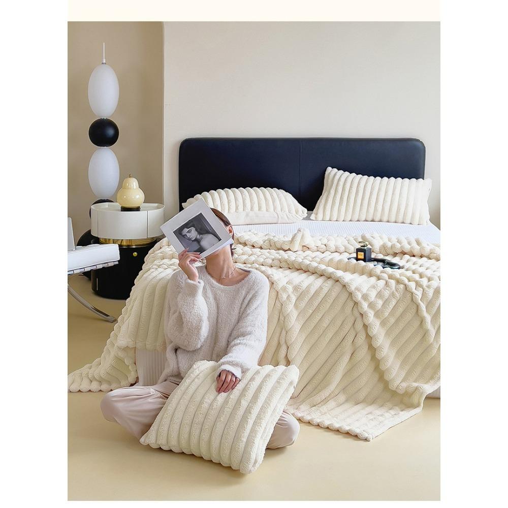 Plyšová deka s imitací králíka