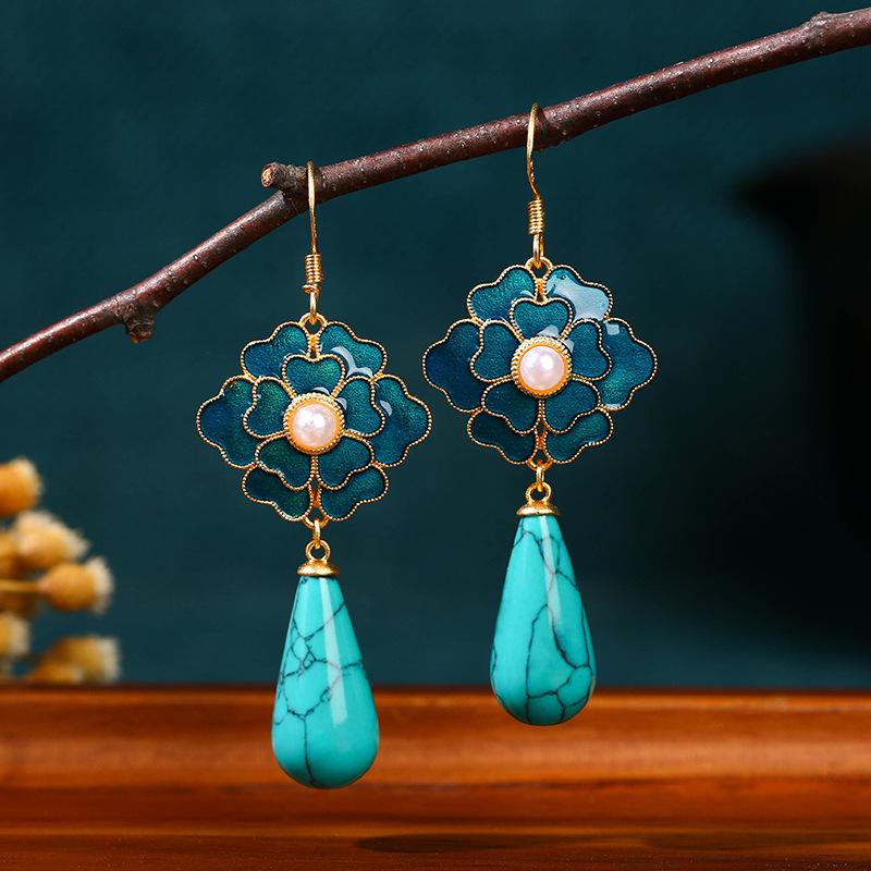 Camellia Cloisonné 925 Silver Stud Earrings with Faux Turquoise and Cui Pearl