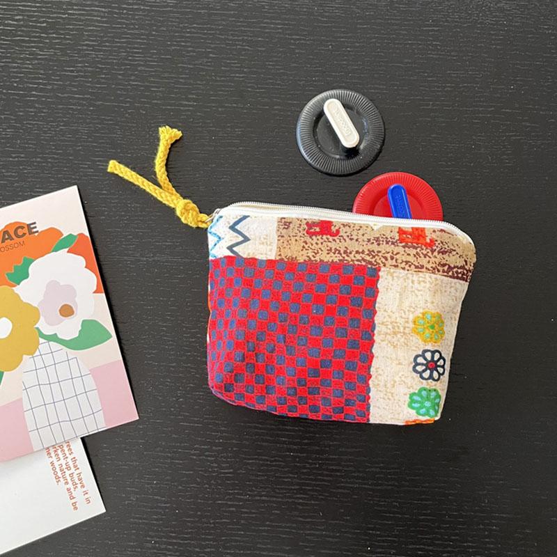 

1PCS Women s Small Plaid Floral Cosmetic Bags Retro Ladies Lipstick Storage Bag Pouch Zipper Female Travel Makeup Case Handbags