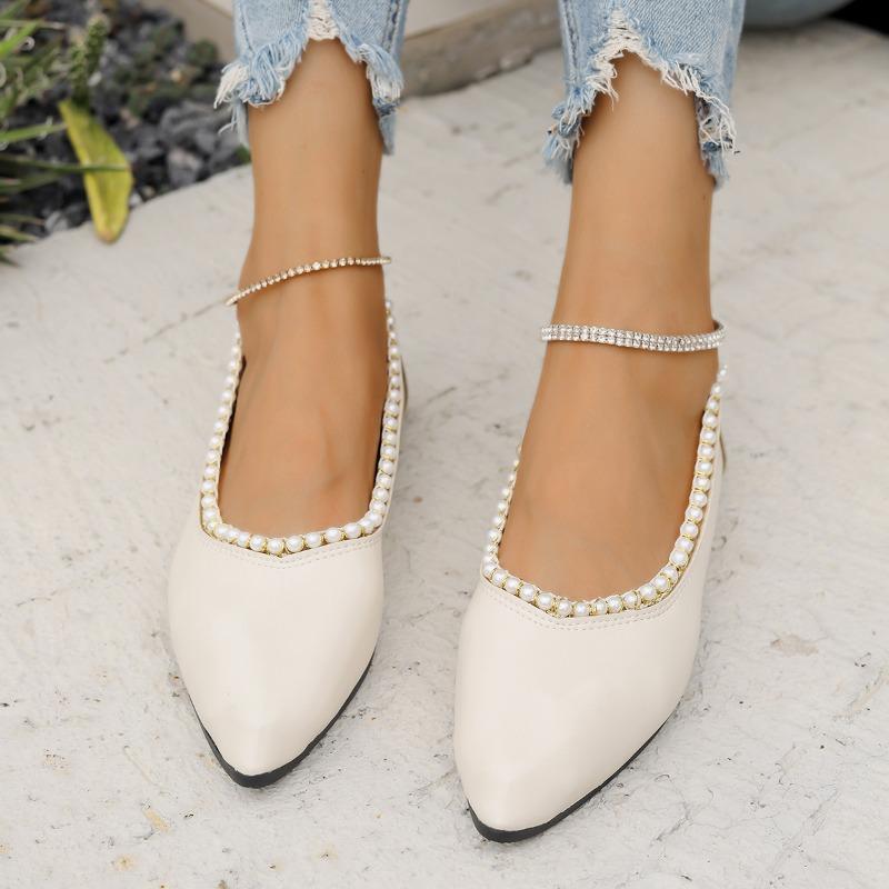 Large size pointed head shallow mouth single shoes women's spring and autumn new pearl versatile one-pedal shallow mouth Doudou shoes