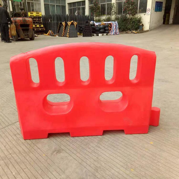 Mobile Water-Filled Traffic Barrier: Rotomolded, Two-Hole Anti-Collision Guardrail