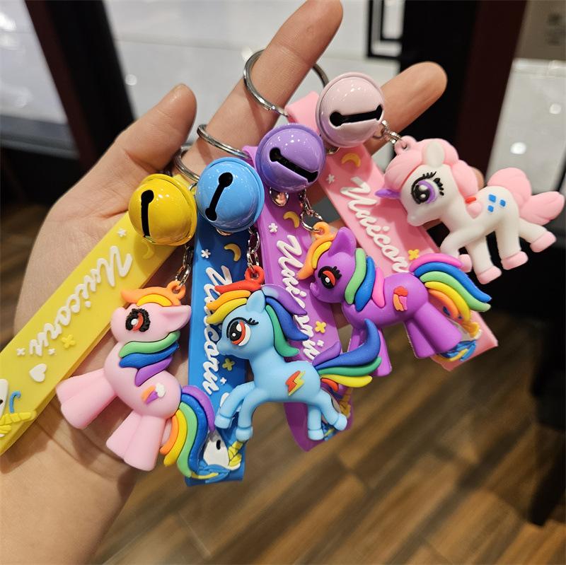 Internet-Berühmtheit Cartoon-Puppe Schlüsselanhänger Taschenanhänger Studentenanhänger Niedlicher PVC-Schlüsselanhänger Paar Auto Schmuck