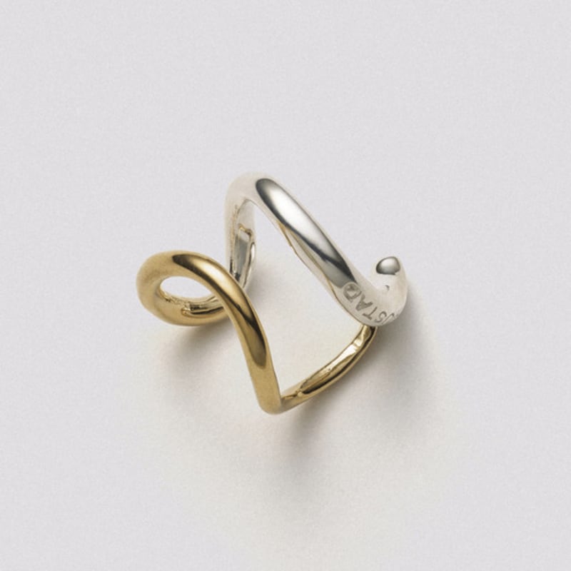 

Hustad 238 Combo Leaf Earcuff_ 925 Silver / 14k Gold Combo Leaf Earcuff ONE