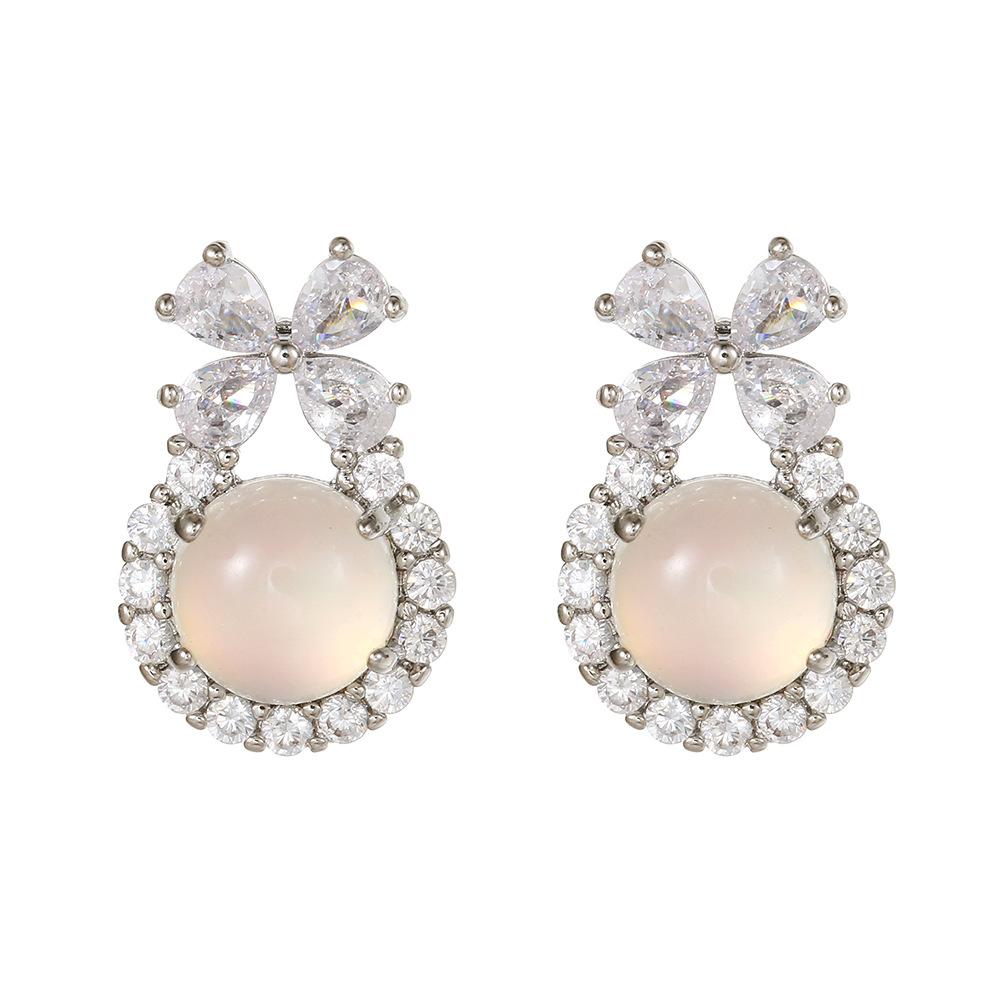 

Ice-Transparent White Chalcedony Zircon Exquisite Moonstone Stud Earrings Flower Earrings High-End Feeling Fresh And Sweet Fashion Ear Jewelry рожевий