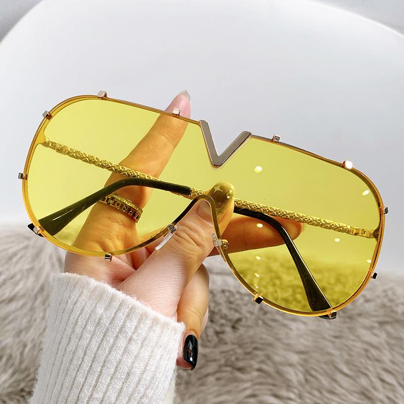 Autumn/Winter Fashion Metal-Frame Sunglasses with Integrated Lenses, Large Frames, European and American Style