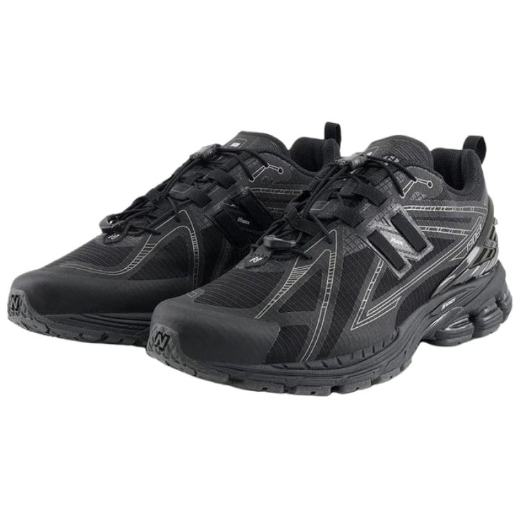 New Balance Unisex 1906R Black/Dark Silver Metallic/Black Cement Lifestyle Sneakers U1906RNB