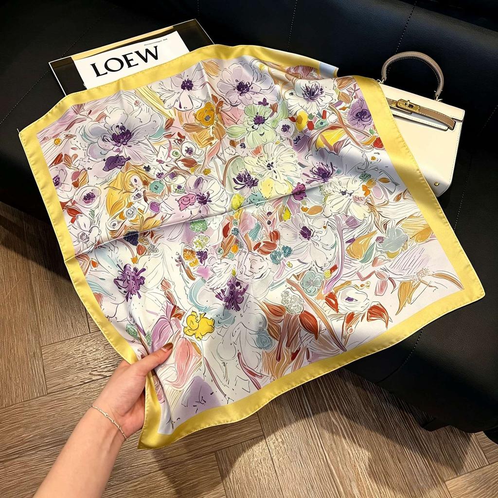 New old money wind chain neck scarf women's commuting versatile soft silk scarf neck protection shawl outer scarf