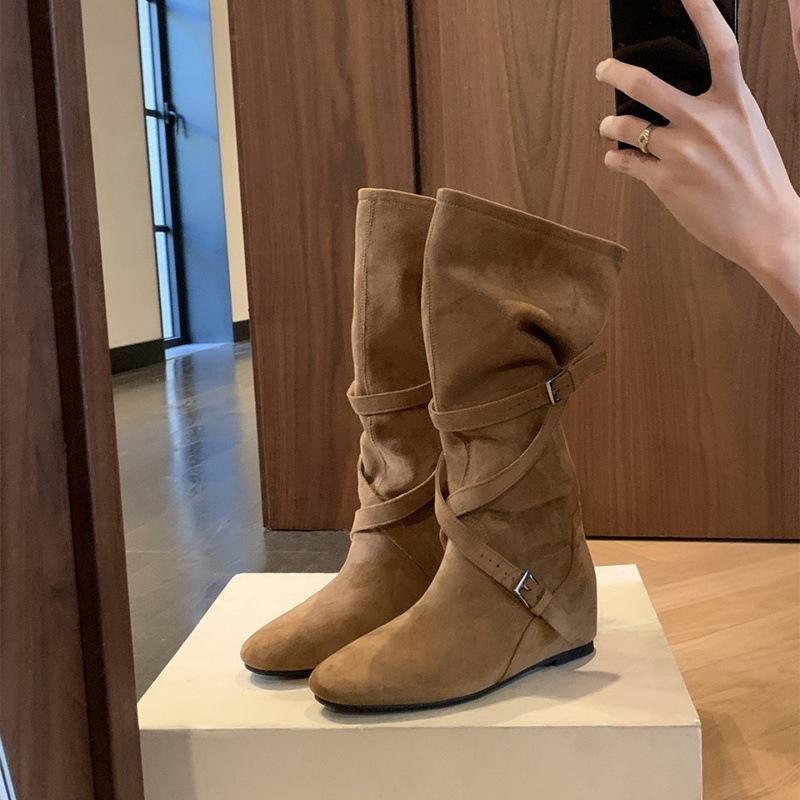 Vintage Crossed Buckle Western Cowboy Boots Women's Autumn New Soft Pleated Pile Pile Martin Boots Medium Boots French