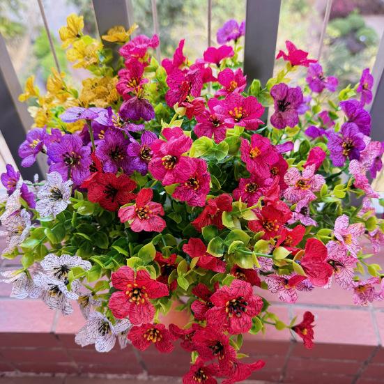 5Pcs Artificial Violet Flower with Green Leaves 7 Fork Fake Silk Flower Stem Home Office Wedding Party Indoor Outdoor Faux Bloom Table Centerpiece