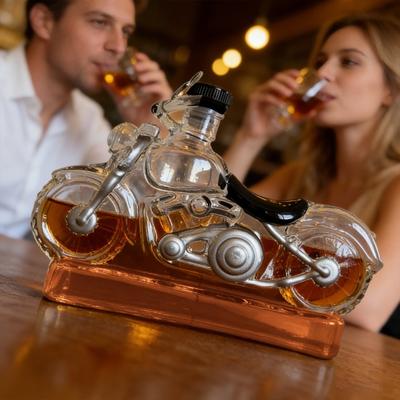 Wine Bottle Motorcycle Decanter with Stable Base Easy-Open Stopper Vintage Art Party Decoration Wine Accessories