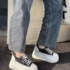 Pantofi albi cu platformă pentru femei primăvara 2024 noi pantofi pentru femei care măresc înălțimea pantofi muffin versatili pantofi de bord casual populari copii