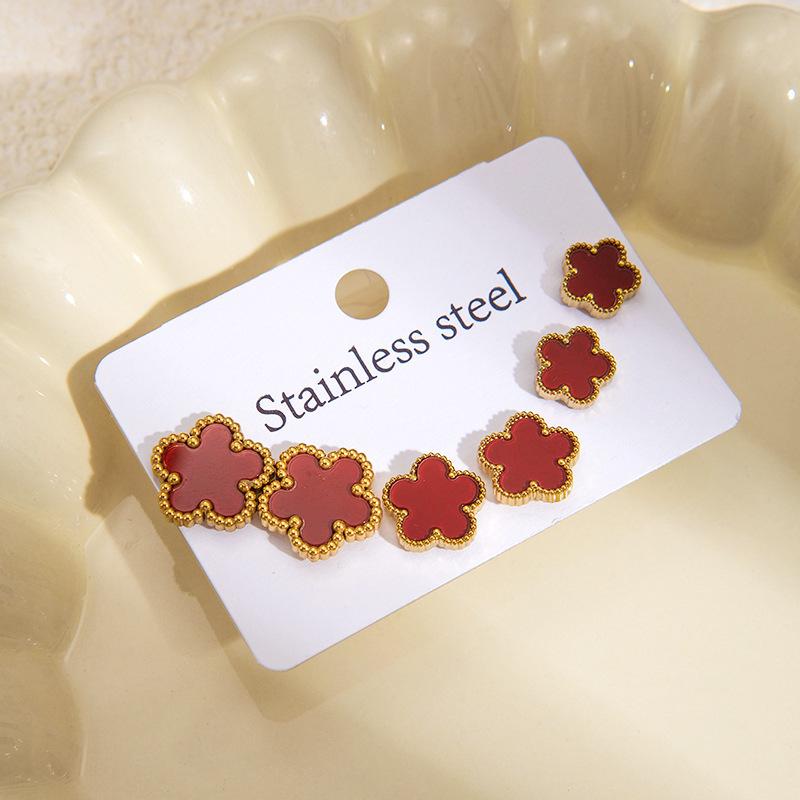Minimalist Red Five-Petal Stud Earrings for Women: Elegant, Versatile, Everyday Fashion—Perfect Gift for a Best Friend.