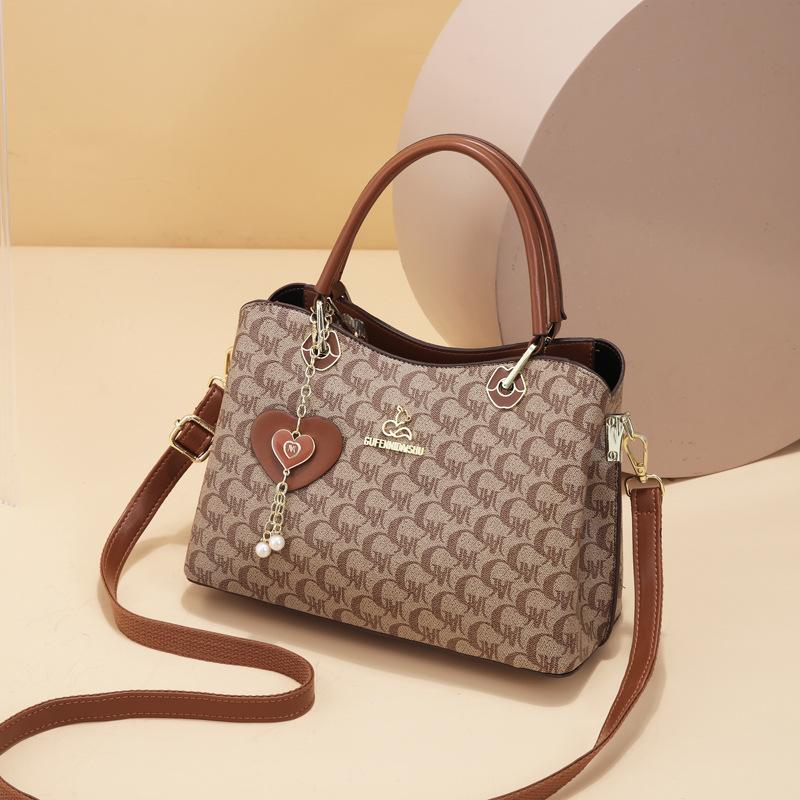 

Сумка сумка-мессенджер женская 2025 весна и лето новая легкая роскошная модная женская сумка плечевая сумка женская сумка