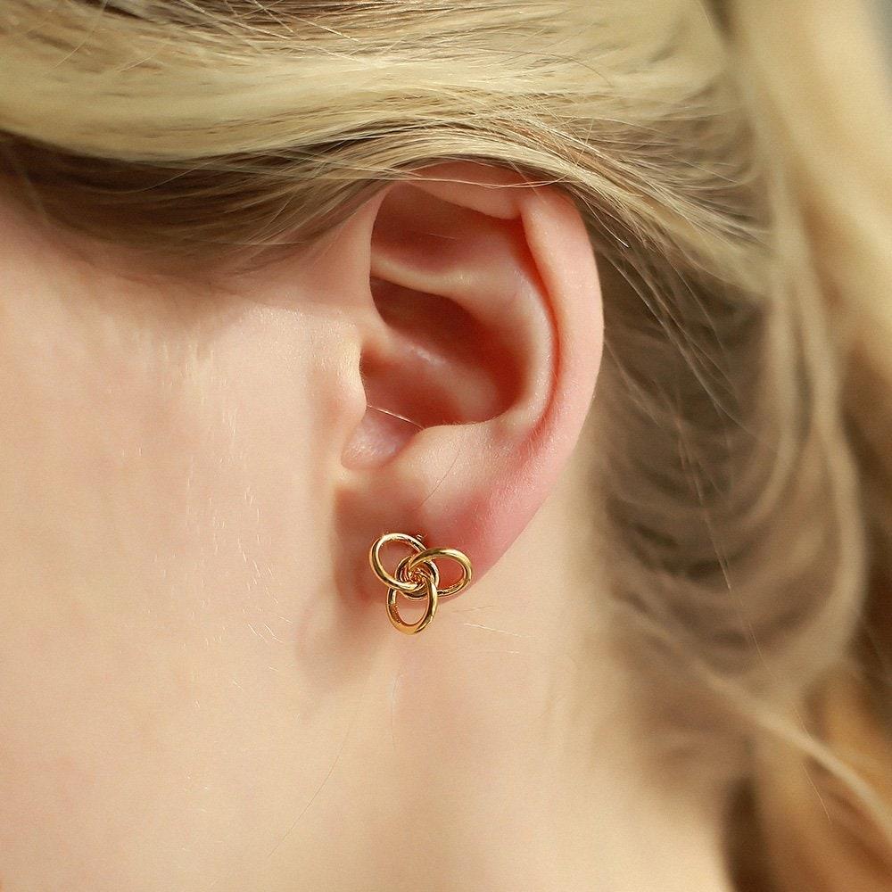 [Worn by Stayc Si-eun, Se-eun, and Billlie Moon Soo-ah] Triple Round Ring Earrings