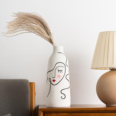 Blumenvase, schlichte weiße Keramikvasen, abstraktes Gesicht, modernes dekoratives Design, einfache kreative Heimdekoration, Ornamente
