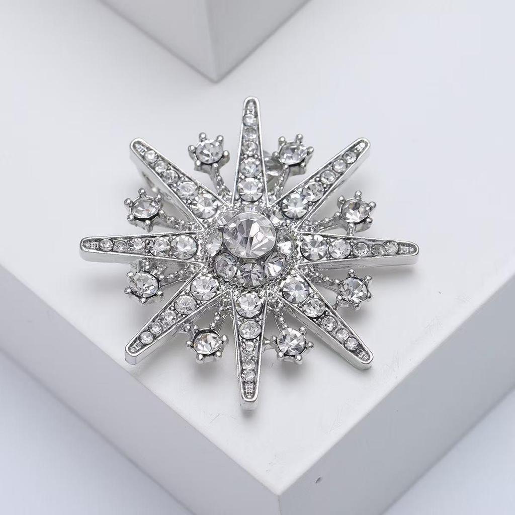 Elegant Silver Snowflake Diamond Brooch - Women's Luxury Corsage Accessory.