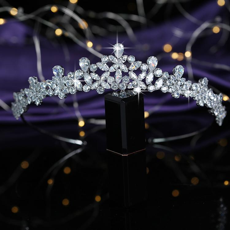 Ready to Ship Exquisite Bridal Tiara Simple Classic Bridal Hair Accessories Copper Cubic Zircon Wedding Crowns for Women BC5528