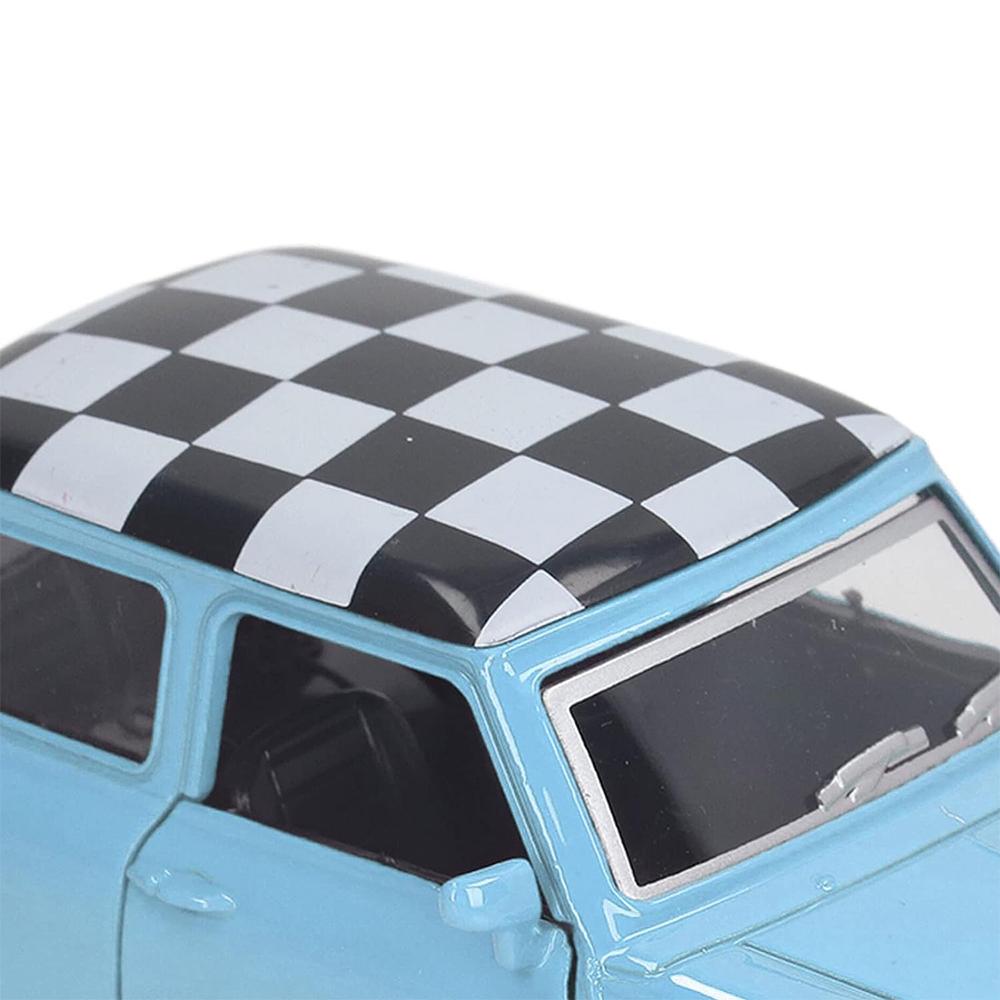 1/32 Винтажный автомобиль с отступом — фото 8