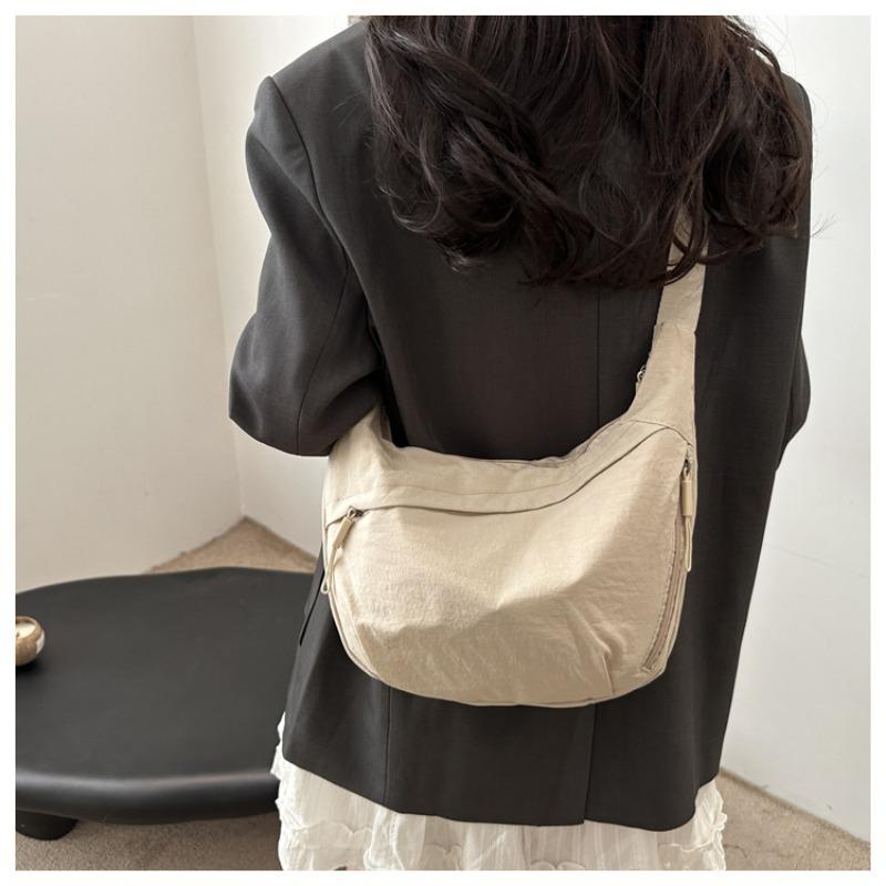 Fashion Lazy Wind Large Capacity New Simple Literary Nylon Women's Trend Casual Light Shoulder Crossbody Bag