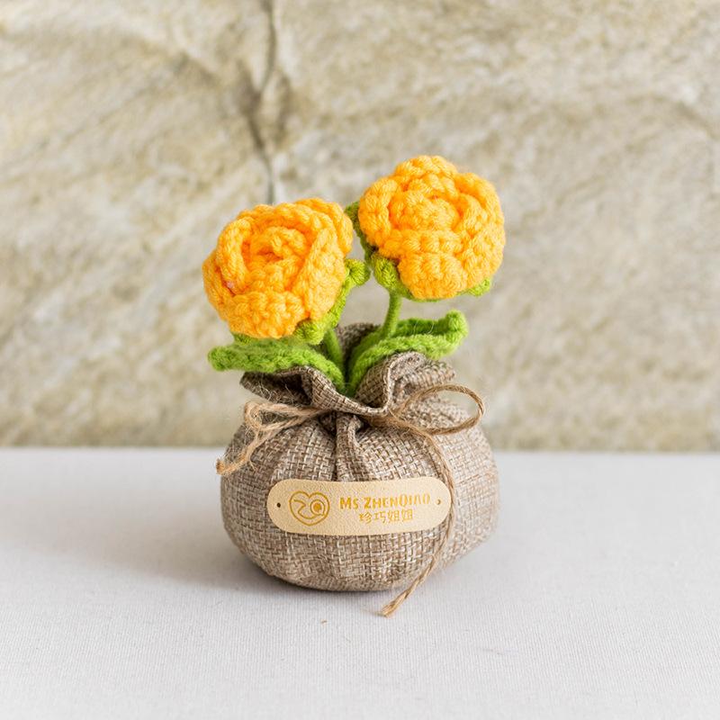 2025 Knitted Flowers Potted Cute Crochet Flowers Knitting Flower Wedding Guest Gift Crochet Rose Sunflower Table Decor