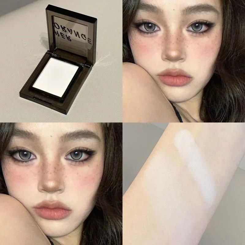 

Зеленые тени для век Хамелеон Металлические Дымчатые Монохромные тени для век Палитра матовых жемчужных блесток Земляно-серый Многоцветный макияж глаз