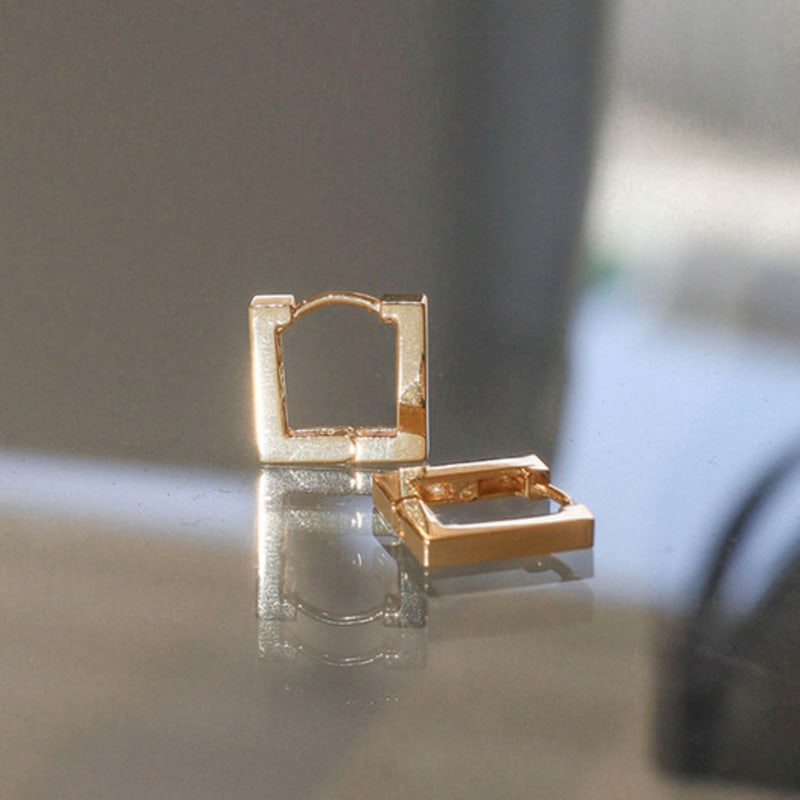 

modernlike 14k gold-filled silver Monet cow Rose Gold (2,000 won)