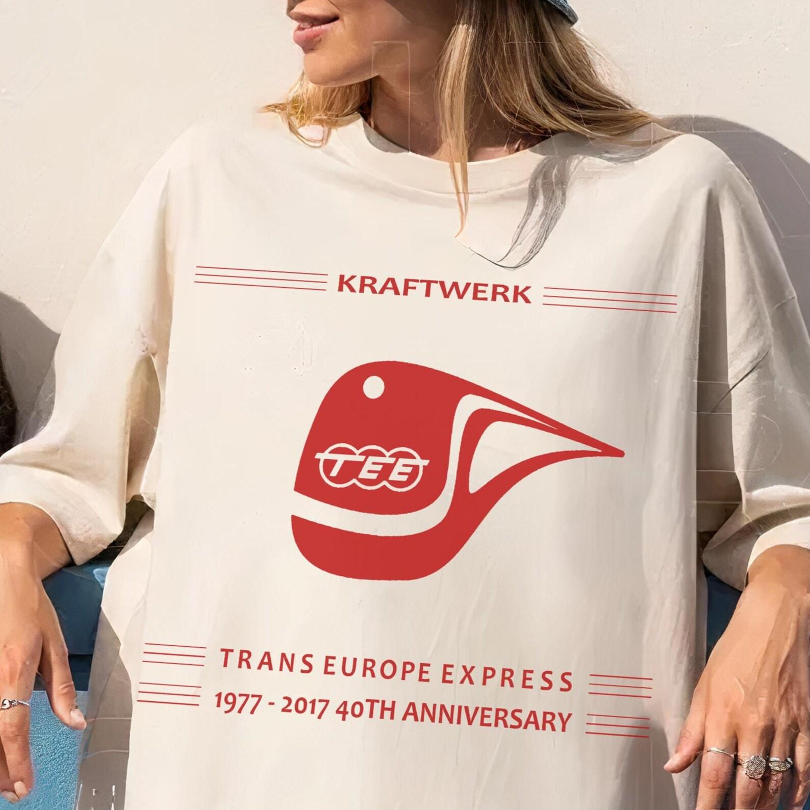 Футболка Kraftwerk Comfort Colors: Футболка Trans Europe Express, Подарки с принтом музыкальной группы S
