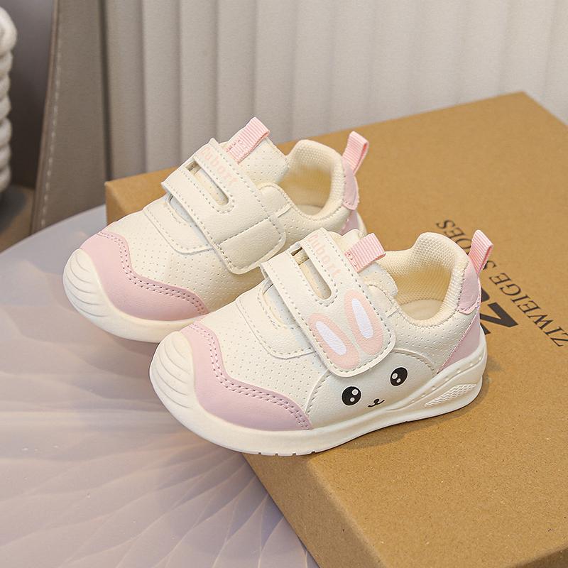 

Детская обувь на плоской подошве, милые кролики, нескользящая, для мальчиков и девочек, обувь для ходьбы, на липучке, новая модная детская повседневная обувь 2025, размеры 16-26 16 розовый