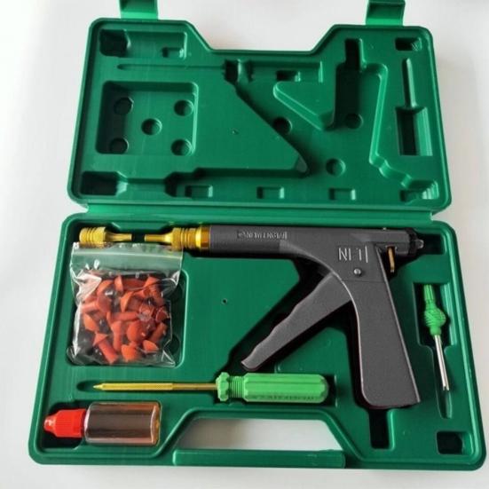 1 Set Car Tire Repair Tools Kit Professional Portable Universal Auto SUV Truck Motorcycle Tyre Puncture Emergency Maintenance Toolbox Kit