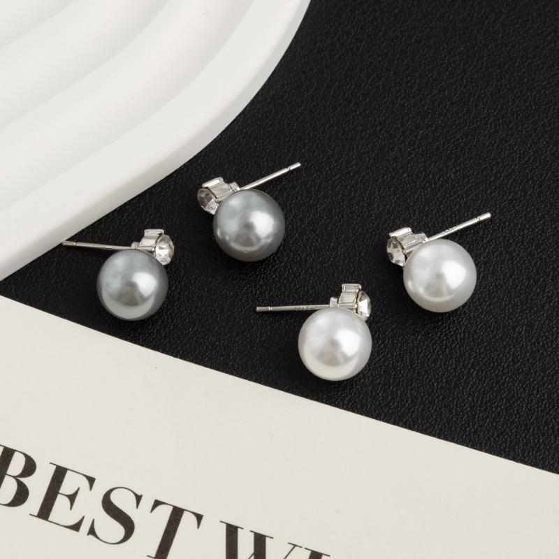 Women Light Luxury Geometric Pearl Zircon Stud Earrings Fashion Ear Jewelry