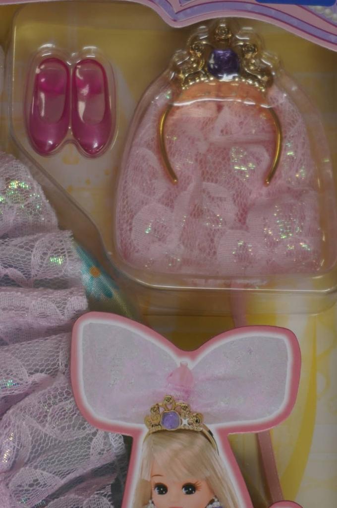 Takara Tomy Brand buy it Dream Fantasy Magical Ribbon Flower Dress new, now Licca-chan