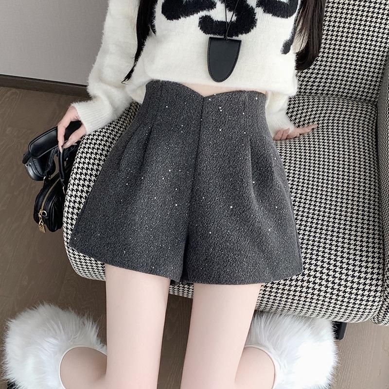 

Women s Sequined Wool Shorts, High-Waist A-line, Wide-Leg, Fall/Winter 2026 Collection 3XL серый