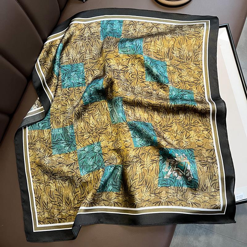 

100% Шелк тутового дерева Маленький квадратный платок - Женский стиль, Новый принт 53x53 cm